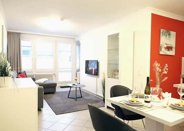 Erleben Sie Ihren Urlaub Im Zentral Gelegenen Apartmenthaus Strandburg Im Herzen Von Westerland 1